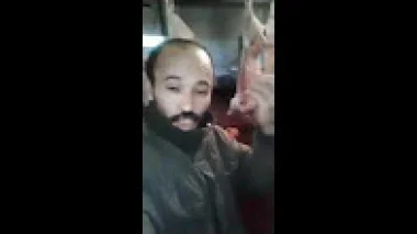 فيديــو ..مواطن ينقل مشاهد صادمة لمجزرة من جماعة سايس الجديدة