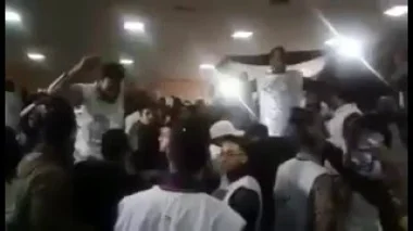 الخلفي بكلميم لمجموعة من الأساتذة المتدربين والمعطلين : أنتم تمارسون العنف و الارهاب