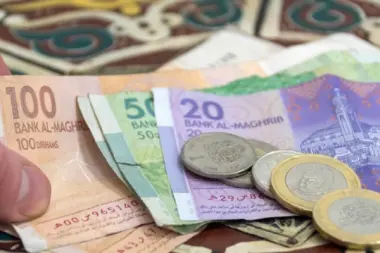مدخرات الأسر تصل إلى مستويات قياسية.. صافي الذمة المالية للأسر المغربية يلامس 1,2 تريليون درهم