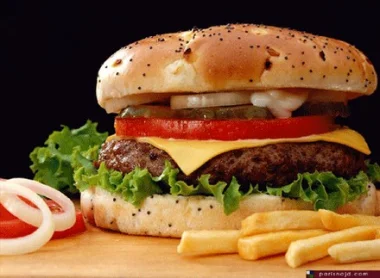 بيع أغلى قطعة «برجر» مقابل 27 ألف درهم