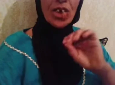 السيبة .. مسنة تتعرض للتعنيف واقتلاع أسنانها والاغتصاب (فيديو)