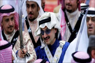 الوليد بن طلال يعارض إدماج الأمازيغية ضمن “ويندوز 8″