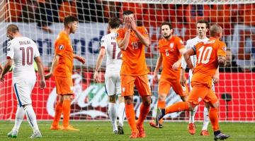 المنتخب التركي يدك شباك نظيره الهولندي بأربعة أهداف لهدفين