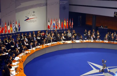 الناتو: المغرب يسعى لكي يصبح قوة إقليمية والخلافات مع الجزائر مستمرة