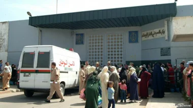 أنباء عن نشوب حريق داخل سجن عكاشة