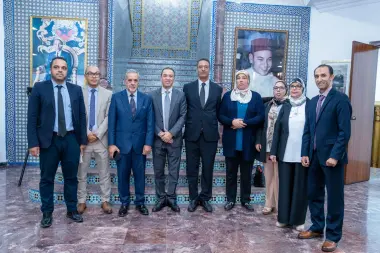 الجامعة الوطنية لموظفي الغرف المهنية تشكر السعدي بعد الاستجابة لمطلب مركزية الأجور