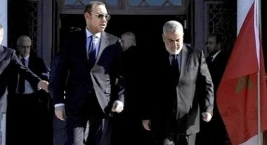 مصادر تؤكد عدم تدخل الملك في الأزمة بين بنكيران وشباط