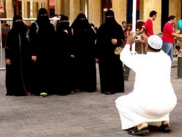 الإسلام وتعدد الزوجات