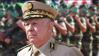 البروباغندا الجزائرية.. شنقريحة يعلن التأهب الدائم ويعيد إنتاج خطاب "العنتريات" في مواجهة الفشل الديبلوماسي