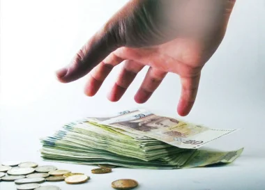 ها الناس لي باغيين يحاربوا الفساد: أوكرانيا تخصص مكافأة مالية مهمة لكل من يبلغ عن المفسدين