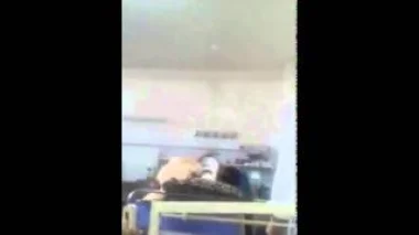 مريض يستنكر الوضع في مستشفى إبن رشد