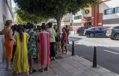 في خطوة مثيرة للريبة.. مدريد تعد خطة لنقل عاجل لـ500 فتاة قاصر من سبتة نحو إسبانيا وتستثني الذكور