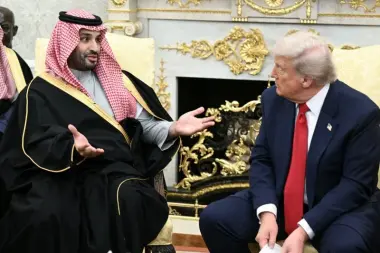 ترامب يدعو السعودية لقبول عرض قدمته إسرائيل لمواجهة تهديد الحوثيين