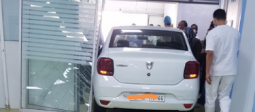 خطير.. شخص يقتحم بسيارته مستشفى الشيخ زايد بالرباط