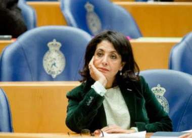 سابقة ....انتخاب مغربية رئيسة لمجلس الشيوخ بهولندا
