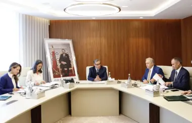 رغم انتهاء ولايتها...حكومة أخنوش تضمن استمرارية المرافق العمومية وتخفف الضغط عن جيوب المغاربة