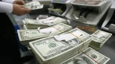 هولندا تشن حملة على التهرب الضريبي للاشتباه في 55 ألف حساب مصرفي