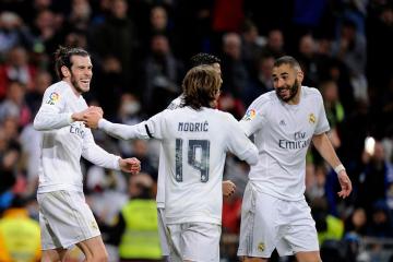 بالفيديو: ريال مدريد يستغل خسارة برشلونة ويسقط سيلتا برباعية