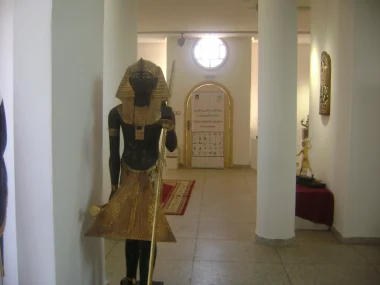 معرض للأثار الفرعونية بدار الثقافة ببني ملال   + الصور