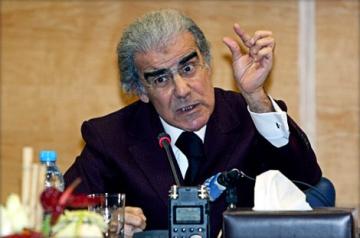 والي بنك المغرب: وضعية المغرب الاقتصادية لا تبعث على القلق