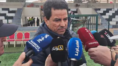 مدرب مولودية وجدة: ضيعنا الفوز داخل الميدان أمام النادي القنيطري وخصنا نخدمو المقابلات لي جايا