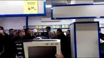 تخفيضات "بيم" تخلق شجارا بين الزبناء