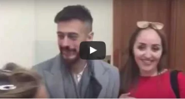 محامي سعد المجرد منزعج من "مضايقة" معجبيه داخل المحكمة