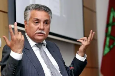 مصدر.. لا زيادات مباشرة في أجور شغيلة التعليم وواقع القطاع سيكبح طموح بنعبد الله