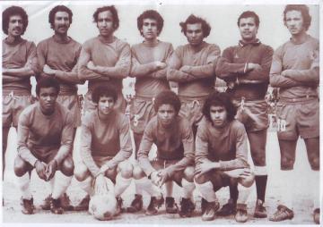 محزن : الساحة الكروية تودع اليوم مدربا سابقا لـ " المنتخب المغربي "