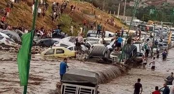 سيول جارفة تجتاح الشمال الجزائري وحديث عن خسائر بشرية ومادية فادحة