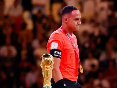 احترف بالدوري الأمريكي.. "لقجع" يكلف "إسماعيل الفتح" بمهمة تطوير التحكيم المغربي