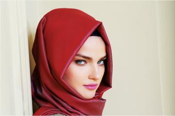 هل ترك الحجاب يفسد الصيام ؟ 