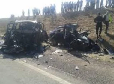 الفقيه بن صالح : مصرع شخص في اصطدام قوي بين سيارتين