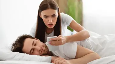 في واقعة غير مسبوقة.. الاستعانة بشركة "غوغل" لفك شفرة محادثات محذوفة في قضية خيانة زوجية بالبيضاء