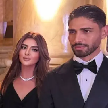 بعد انفصالها عن مونتانا.. الشيخة مهرة تظهر برفقة الدولي المغربي السابق أشرف لزعر في نيويورك وتُشعل منصات التواصل!