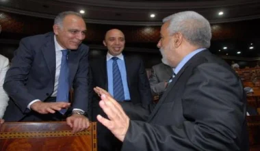 مزوار ينقض اتفاقا بتوليه الخارجية مكان العثماني وأخنوش في المالية