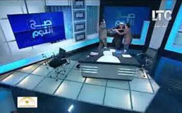 فيديو : خلاف على حجاب المرأة يحول برنامج “ديني” إلى حلبة مصارعة