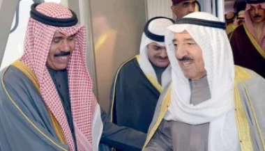 شاهد الطريقة الغريبة التي استقبل بها أمير الكويت بعد زيارة خاصة للمغرب
