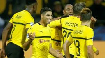 أشرف حكيمي يسعد جماهير دورتموند.. ويثير توجسها!