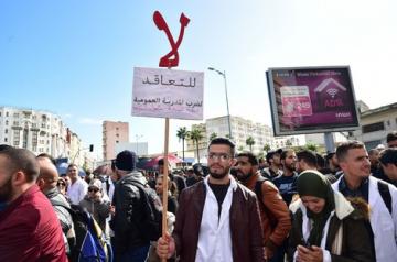 النقابات التعليمية تقاطع الحوار مع أمزازي وتحتج على التصريحات الحكومية