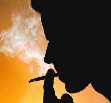 نصائح بسيطة للتخلص من رائحة السجائر