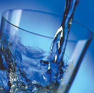 المكتب الوطني للماء الصالح للشرب: تغيير طعم المياه أمر طبيعي وناتج عن ظاهرة التخاصب