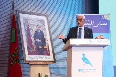 الطالبي العلمي: أخنوش أرسى داخل "الأحرار" ثقافة تنظيمية تكرس التداول وتكسر الأعراف الحزبية التقليدية