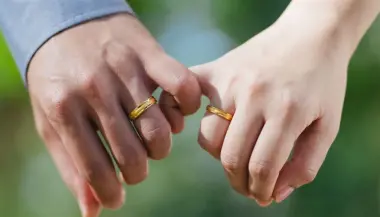 طبيب يرتكب مجزرة عائلية في نهار رمضان بسبب "زواج سري"