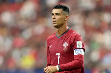 الاتحاد البرتغالي يعاقب رونالدو بالغرامة والإيقاف