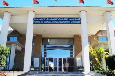 قضية "تجارة النقط" بسطات.. السجن لنائب رئيسة الجماعة وكفالة مالية لأستاذ جامعي