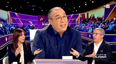 بين الجرأة والانتقاد..رسائل "أوزين" في "ساعة الصراحة" تشعل نقاشًا ساخنًا على مواقع التواصل(فيديو)