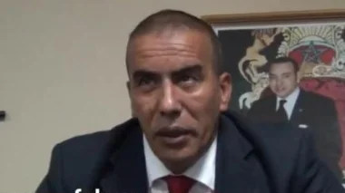 مؤسس" جمعية العائدين من تيندوف " يصف ساكنة المخيمات بالمستوطنين المحتلين ويتهم المملكة باغتيال الصحراويين