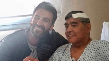 طبيب مارادونا يخضع للتحقيق بشبهة "القتل غير العمد"
