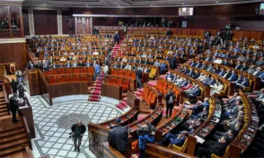 الأغلبية الجديدة تحسم مرشحها لرئاسة البرلمان.. التويزي في مواجهة الأزمي اليوم